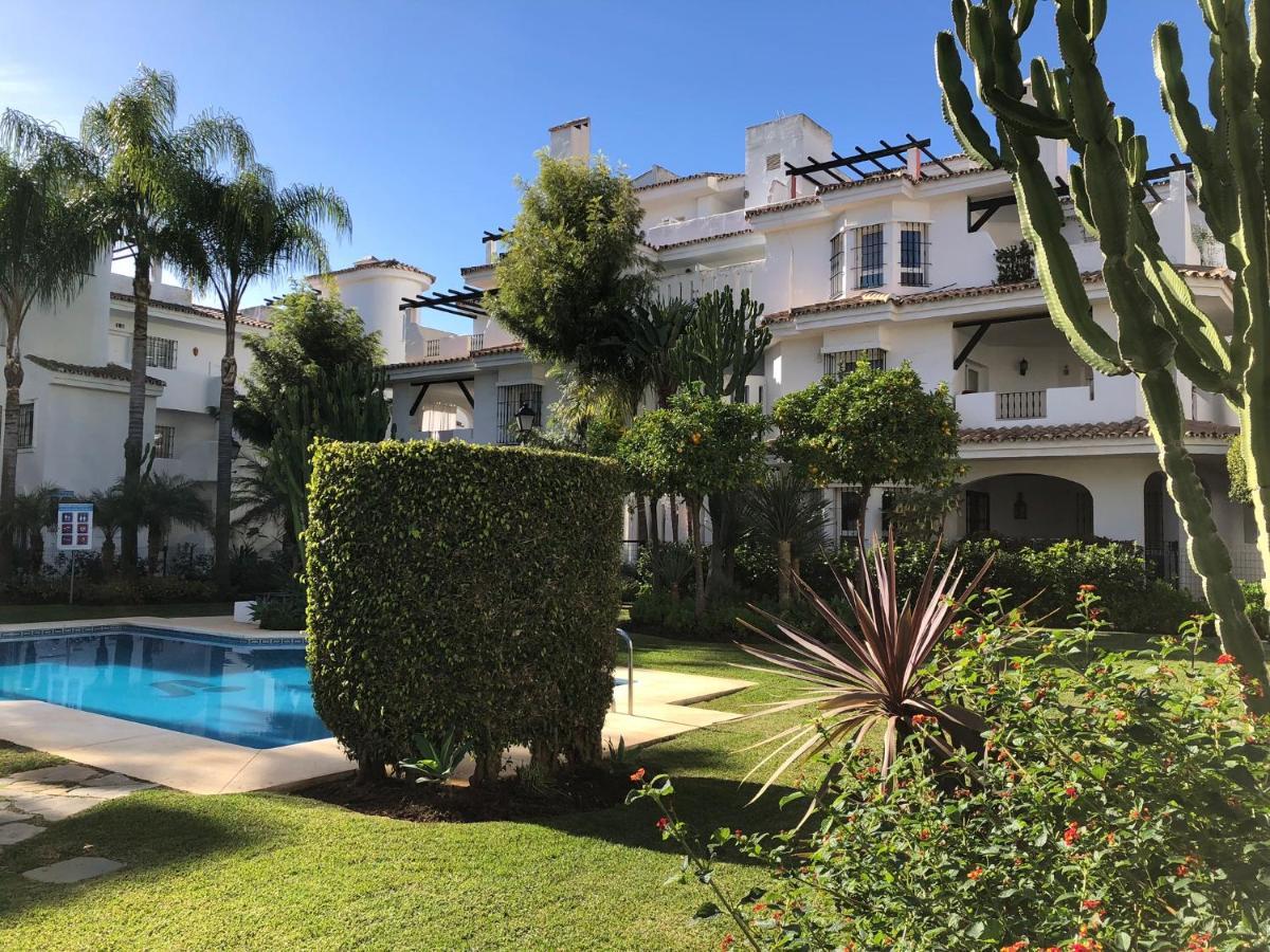 Apartment Ab - Chic Duplex Penthouse - Puerto Banus - Golden Mile- Naranjos Marbella